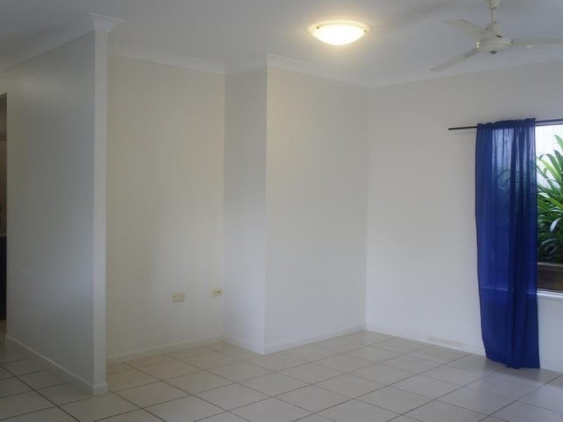 /4 Teak Court, Mount Sheridan QLD 4868