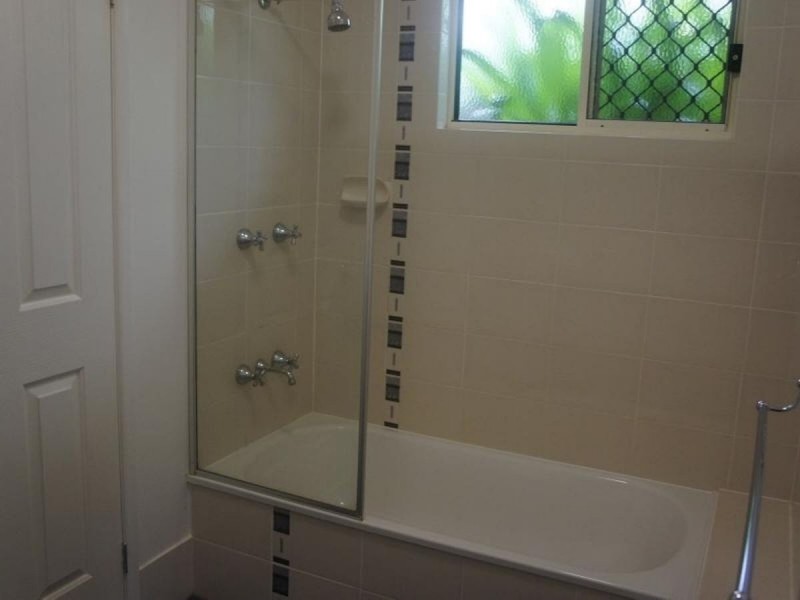 /4 Teak Court, Mount Sheridan QLD 4868