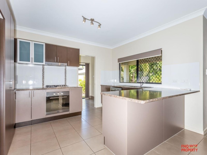 /66 Fossilbrook Bend, Trinity Park QLD 4879