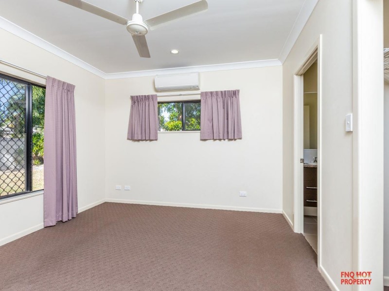 /66 Fossilbrook Bend, Trinity Park QLD 4879