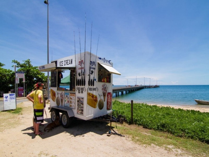 /1 Billingai Close, Palm Cove QLD 4879