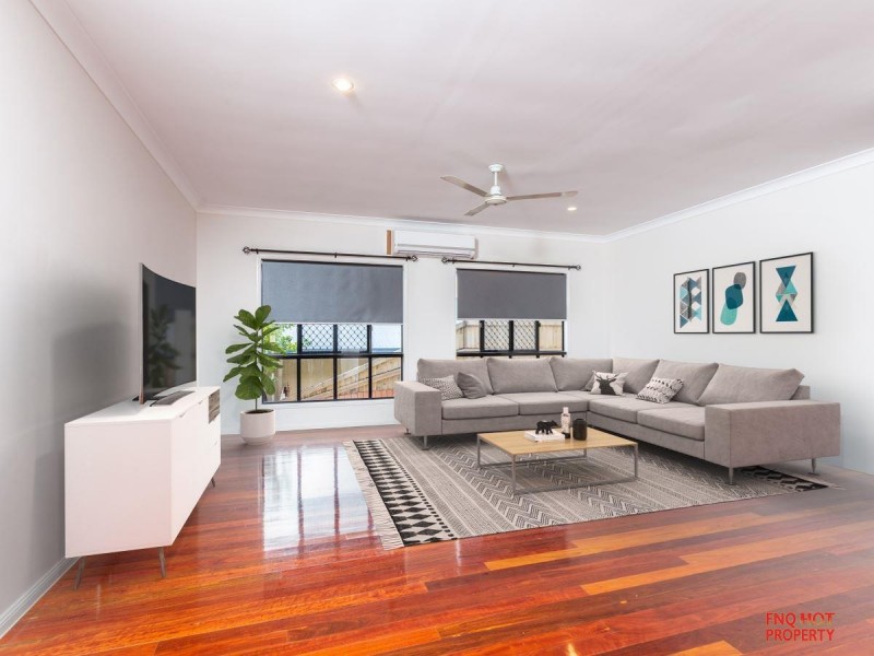 /16 Lookout Terrace, Trinity Beach QLD 4879