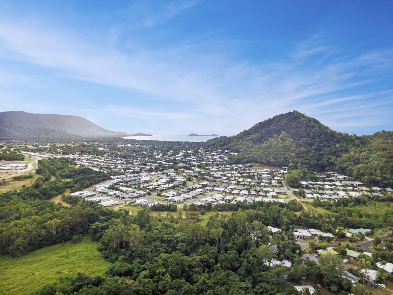 /16 Lookout Terrace, Trinity Beach QLD 4879