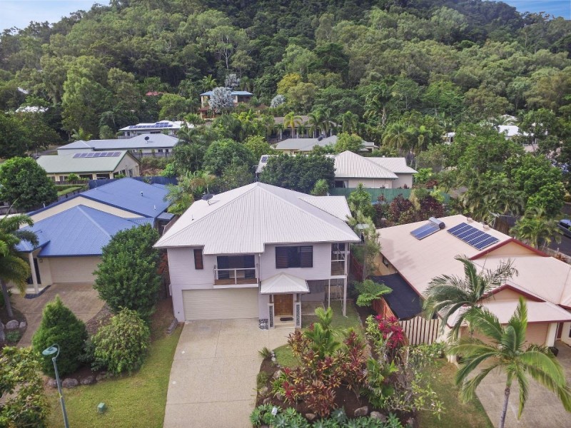 /16 Lookout Terrace, Trinity Beach QLD 4879