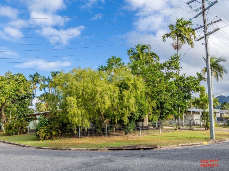 /17 Napier St, Trinity Park QLD 4879