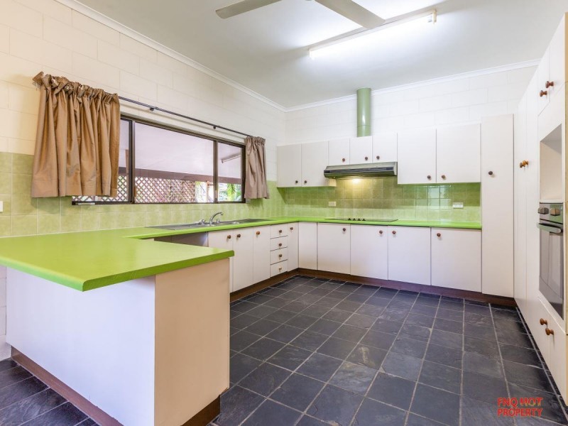 /17 Napier St, Trinity Park QLD 4879