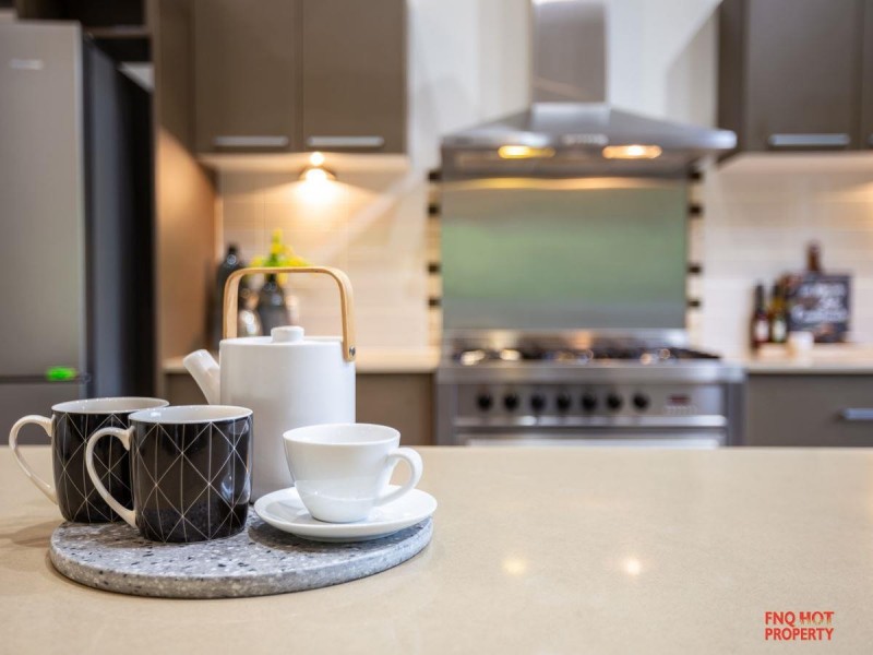 /45 Red Peak Boulevard, Caravonica QLD 4878