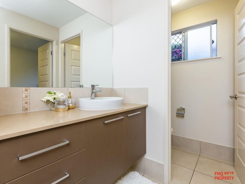 /45 Red Peak Boulevard, Caravonica QLD 4878