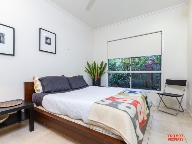 /6 Anchor Close, Trinity Beach QLD 4879