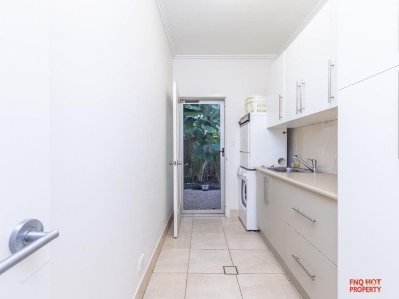 /6 Anchor Close, Trinity Beach QLD 4879