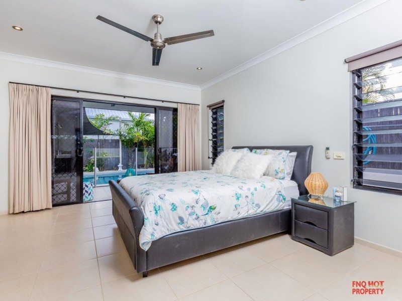 /72 Harbour Drive, Trinity Park QLD 4879