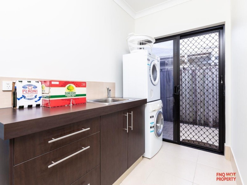 /72 Harbour Drive, Trinity Park QLD 4879