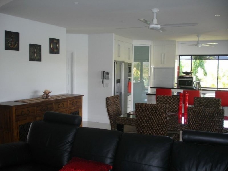 /18 Royal Palm Avenue Port Hinchinbrook, Cardwell QLD 4849