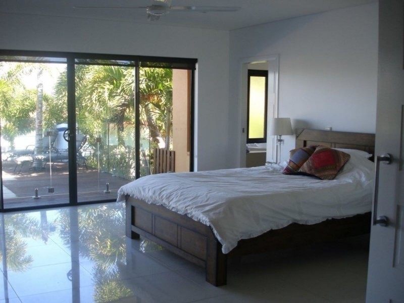 /18 Royal Palm Avenue Port Hinchinbrook, Cardwell QLD 4849
