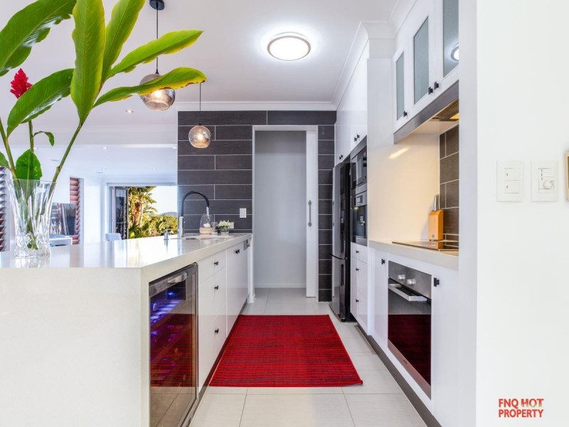 /11 Marina Quay, Trinity Park QLD 4879