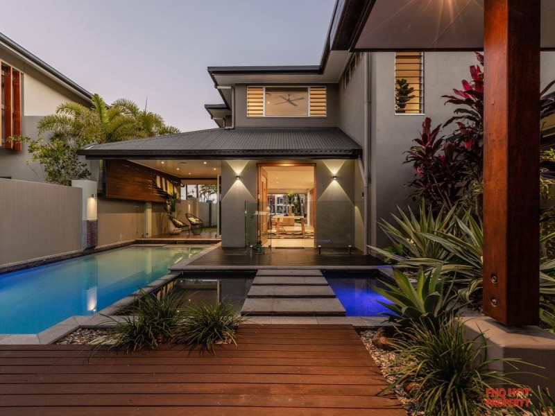 /11 Marina Quay, Trinity Park QLD 4879