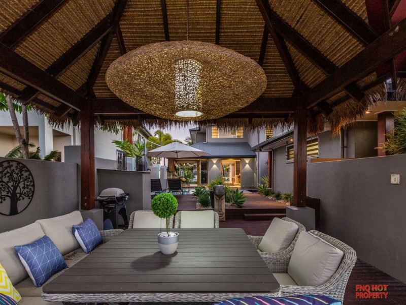 /11 Marina Quay, Trinity Park QLD 4879