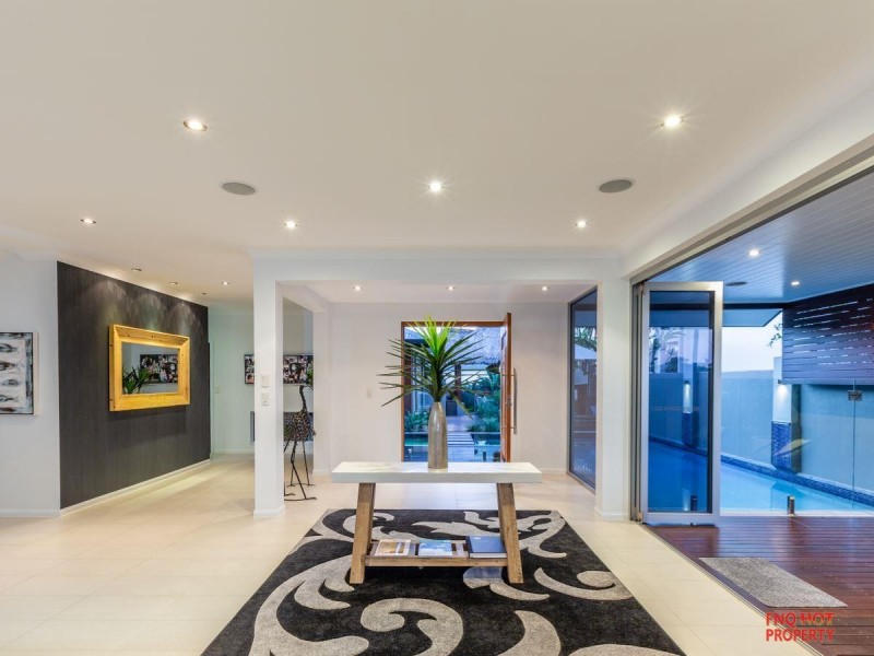 /11 Marina Quay, Trinity Park QLD 4879