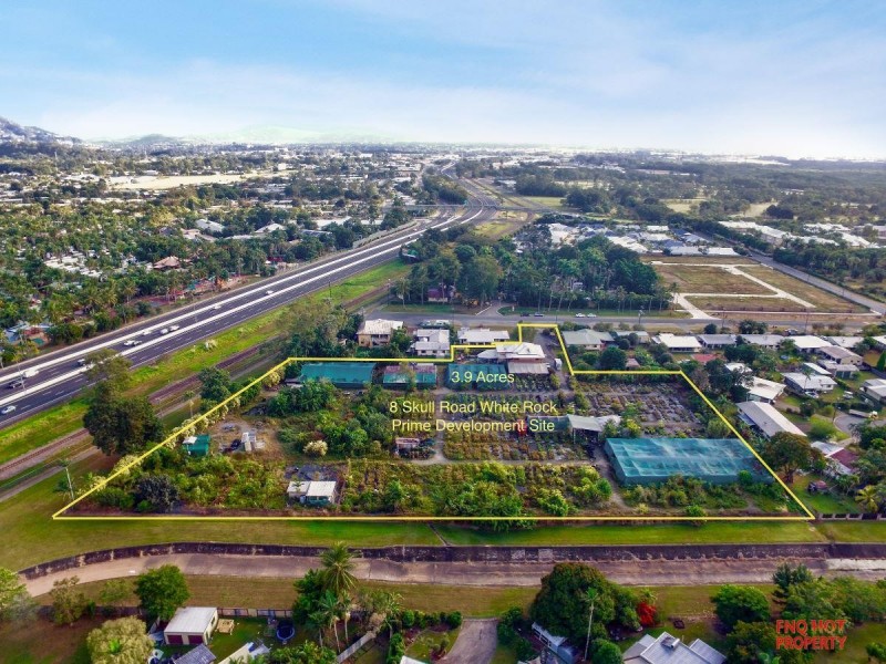 /8 Skull Road, White Rock QLD 4868