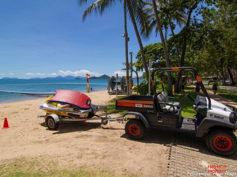 /3 Kurt Close, Palm Cove QLD 4879