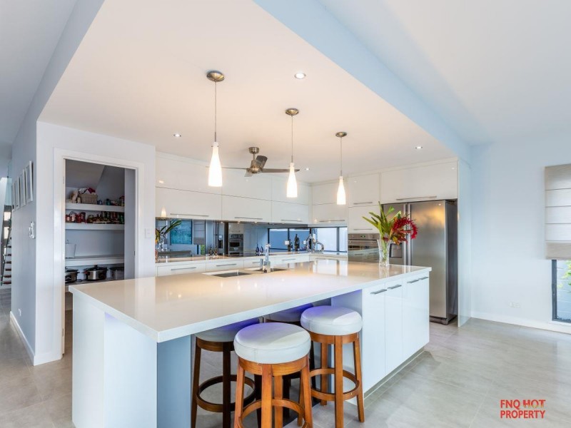 /77 Harbour Drive, Trinity Park QLD 4879