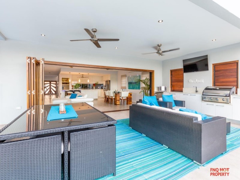 /77 Harbour Drive, Trinity Park QLD 4879