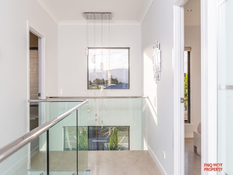 /77 Harbour Drive, Trinity Park QLD 4879