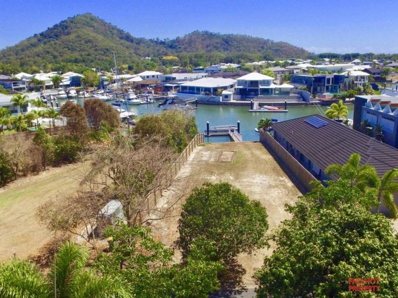 /111 Harbour Drive, Trinity Park QLD 4879