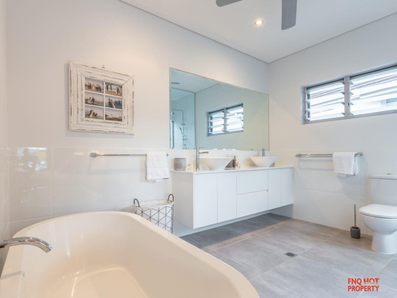 /23 Brindabella Quay, Trinity Park QLD 4879