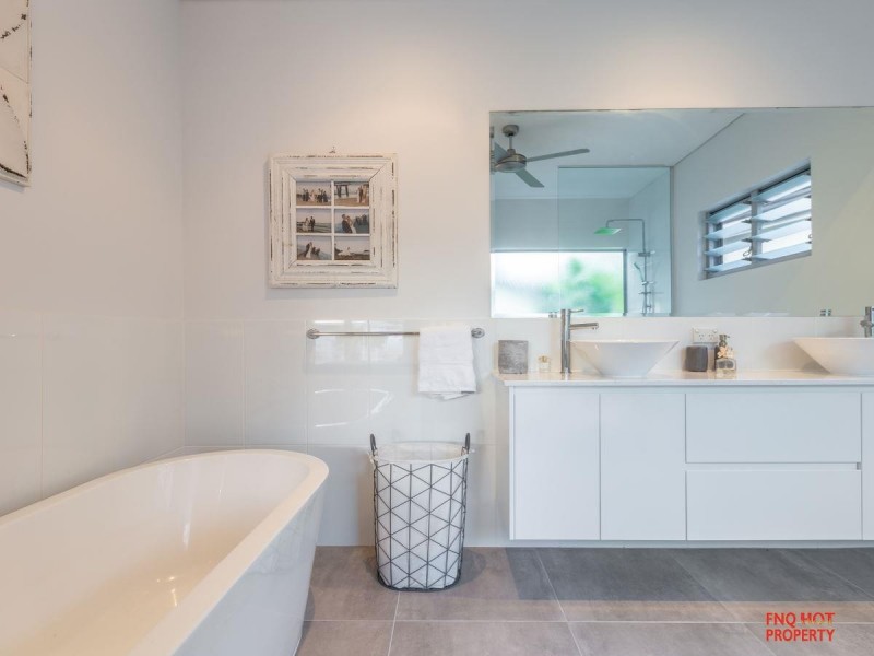 /23 Brindabella Quay, Trinity Park QLD 4879