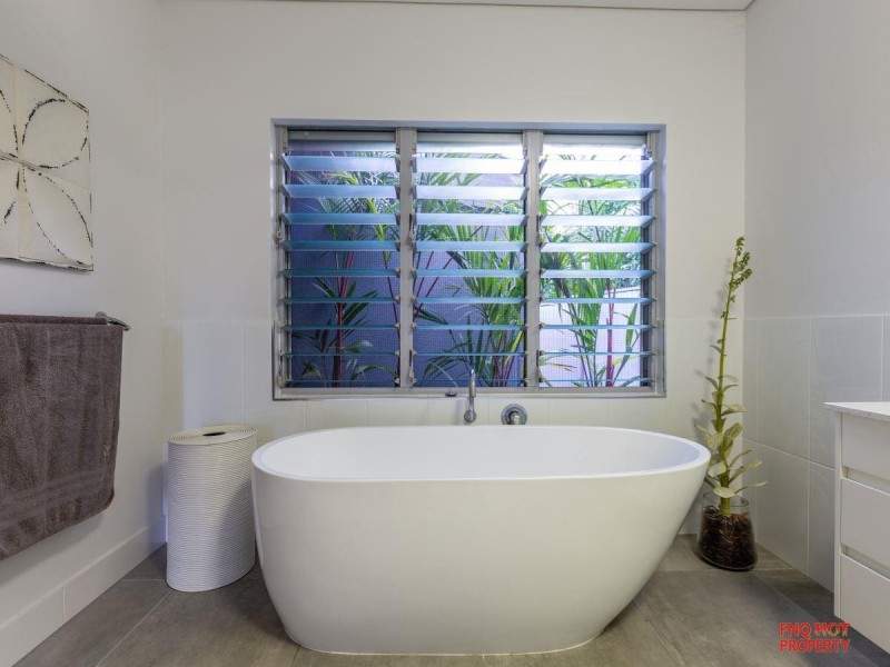 /23 Brindabella Quay, Trinity Park QLD 4879