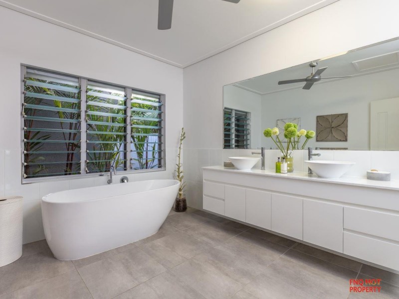 /23 Brindabella Quay, Trinity Park QLD 4879