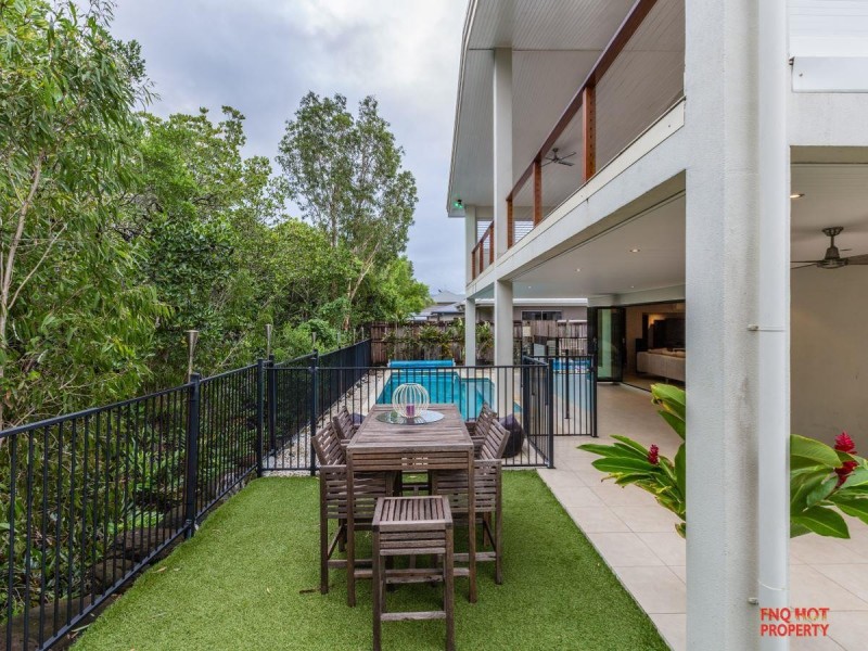 /7 Icefire Quay, Trinity Park QLD 4879