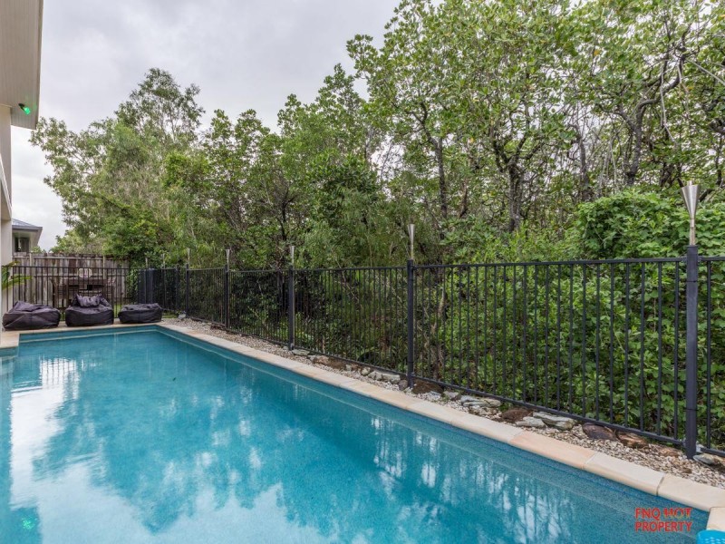 /7 Icefire Quay, Trinity Park QLD 4879