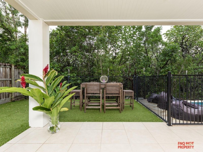 /7 Icefire Quay, Trinity Park QLD 4879