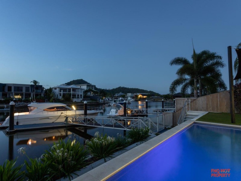 /127 Harbour Drive, Trinity Park QLD 4879