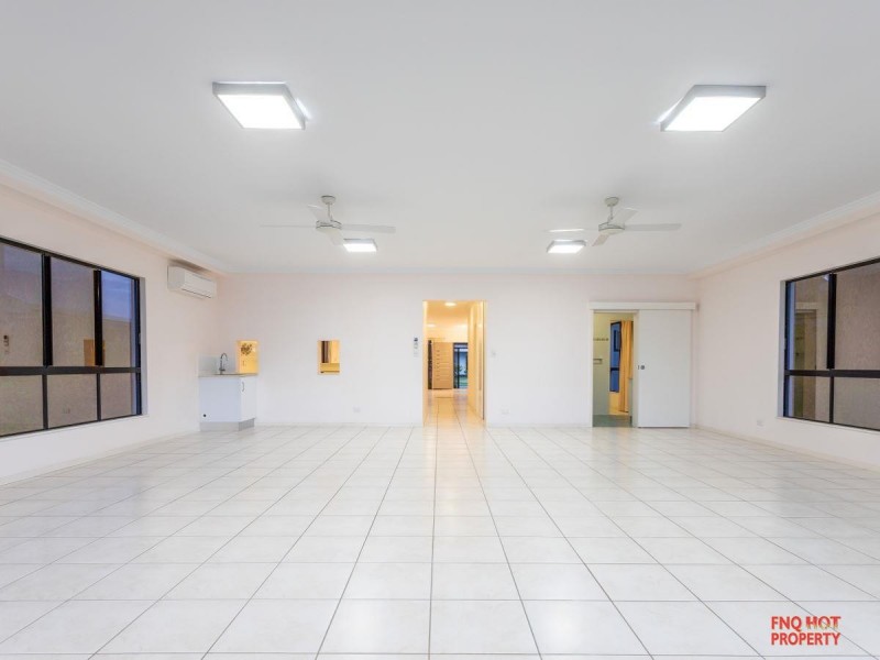 /127 Harbour Drive, Trinity Park QLD 4879