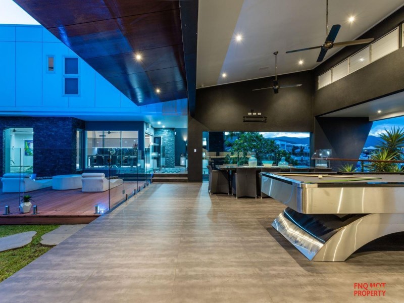 /115-117 Harbour Drive, Trinity Park QLD 4879