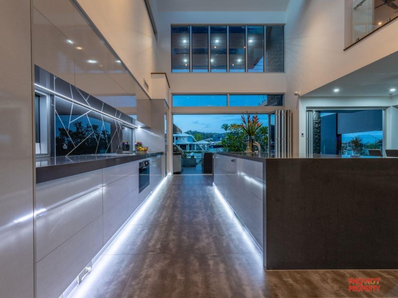 /115-117 Harbour Drive, Trinity Park QLD 4879