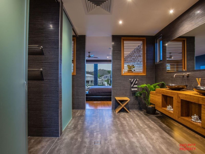 /115-117 Harbour Drive, Trinity Park QLD 4879