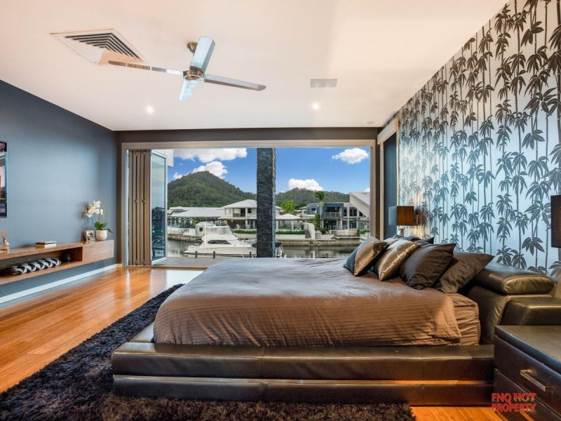 /115-117 Harbour Drive, Trinity Park QLD 4879