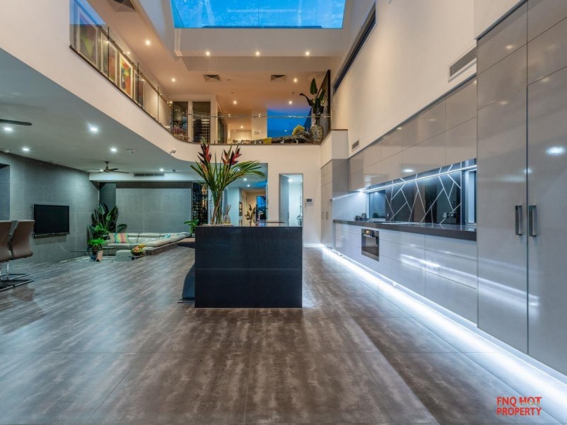 /115-117 Harbour Drive, Trinity Park QLD 4879