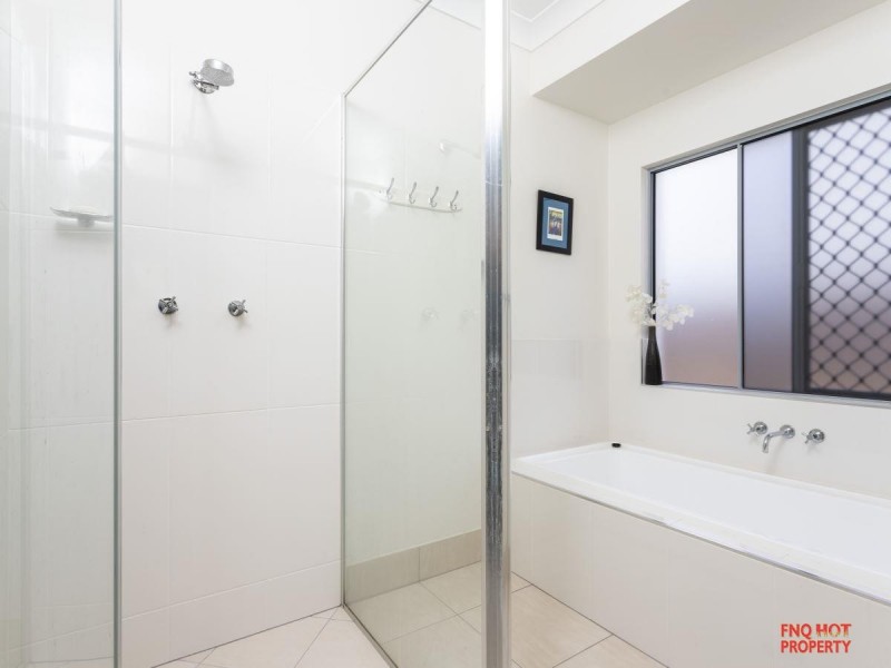 /46 Harbour Drive, Trinity Park QLD 4879