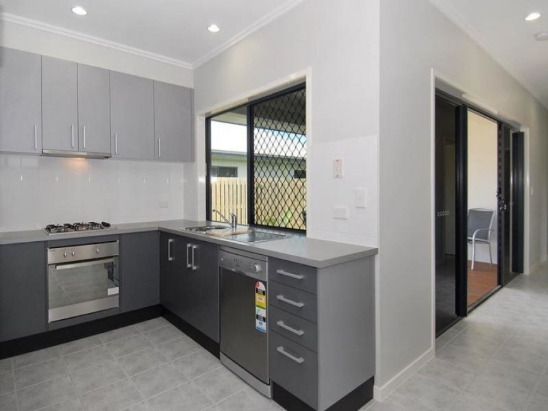 /14A VETIVER ST, Trinity Park QLD 4879