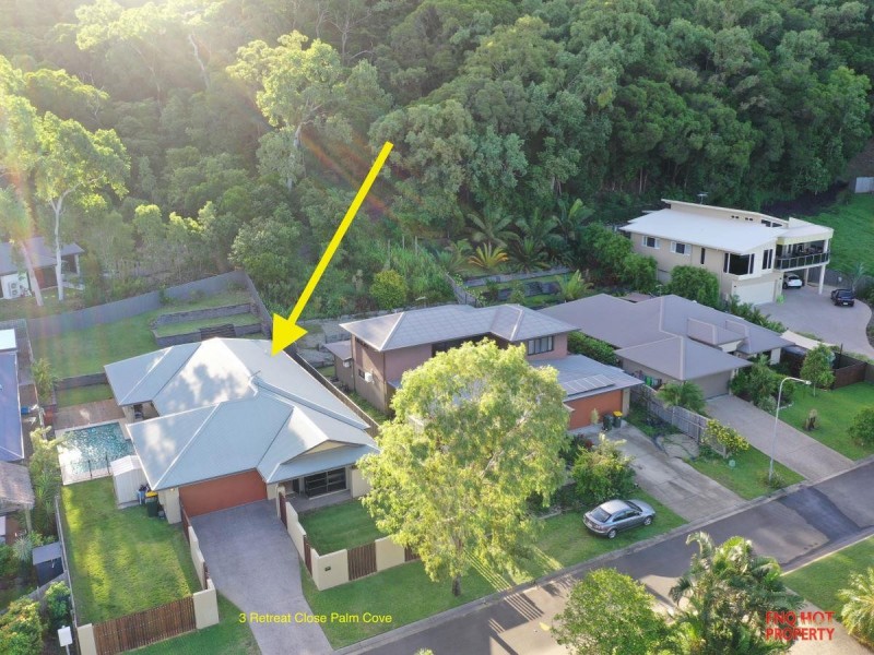 /3 Retreat Close, Palm Cove QLD 4879