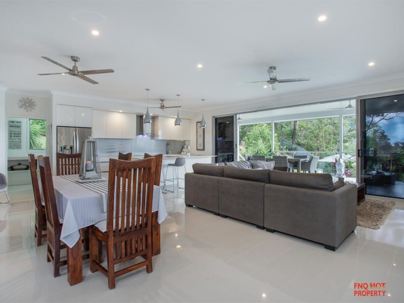 /35 Propeller Court, Trinity Beach QLD 4879