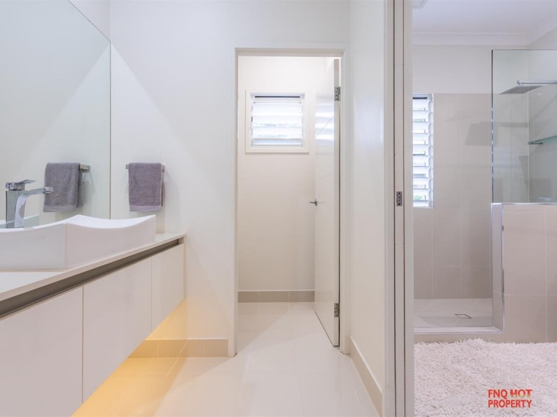 /35 Propeller Court, Trinity Beach QLD 4879