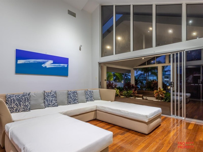 /49 Harbour Drive, Trinity Park QLD 4879