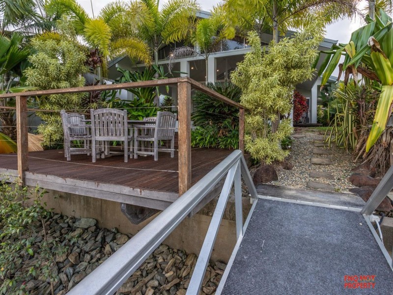 /49 Harbour Drive, Trinity Park QLD 4879