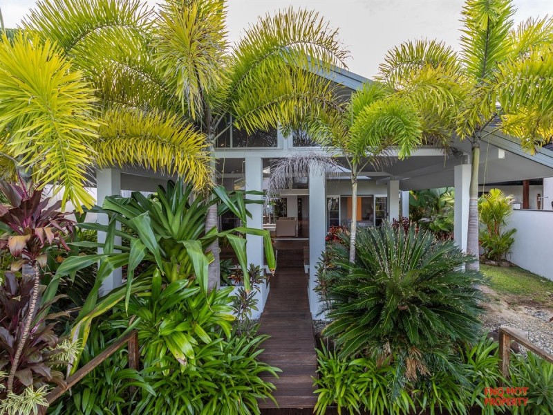 /49 Harbour Drive, Trinity Park QLD 4879
